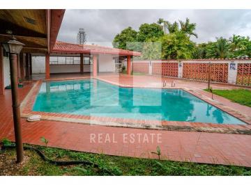 Casa · 938m² · 3 Recámaras · Se Vende Casa en El Carmen