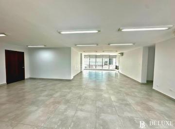 Oficina comercial · 200m² · 2 Estacionamientos · Alquiler de Oficina en Calle 50, PH Frontenac, Bella Vista (10)