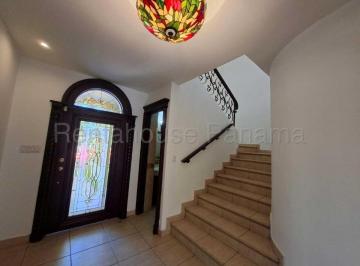 Casa de 6 habitaciones, Panamá · Casa en Costa del Este Costa Dorada en Venta