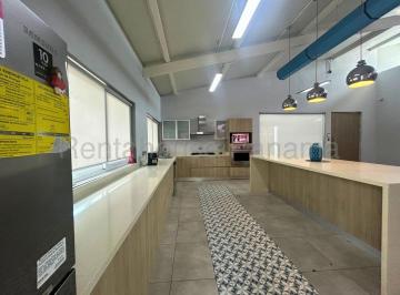 Casa de 4 habitaciones, Panamá · Alquiler de Casa en Coco del Mar Casa Comercial 430 m