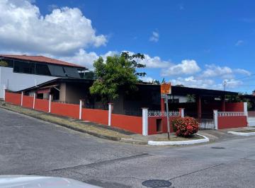 Casa de 4 habitaciones, San Miguelito · Venta de Casa en Altos de Cerro Viento con 326 m²