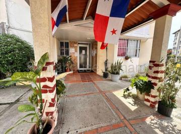 Apartamento de 2 habitaciones, Panamá · Venta de Apartamento en Campo Lindbergh