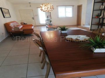 Casa de 3 habitaciones, San Miguelito · Amplia Casa en Venta en Brisas del Golf