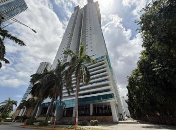 Apartamento · 242m² · 3 Recámaras · 2 Estacionamientos · ID 26364 Titanium en Venta