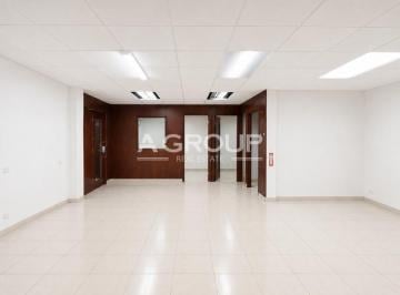 Local comercial · 77m² · 2 Estacionamientos · La Colmena - Local Listo Para Ocupar Frente a Multiplaza