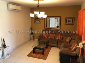 Casa de 3 habitaciones, Panamá · Alquiler de Casa en Versalles