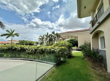 Apartamento · 183m² · 2 Recámaras · 2 Estacionamientos · Apartamento Planta Baja The Reserve con Amplio Patio