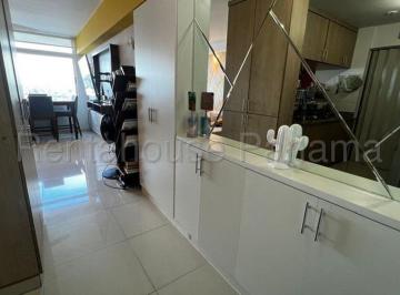 Apartamento de 2 habitaciones, Panamá · Venta de Apartamento PH Torres de Monserrat en 12 de Octubre 26lbr1636