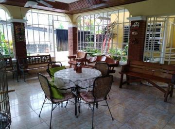 Casa de 4 habitaciones, Panamá · Casa de 526 m² con 4 Recámaras en Altos del Chase