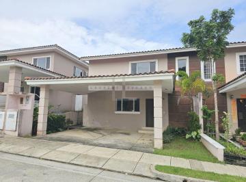 Casa de 3 habitaciones, San Miguelito · Venta de Casa en Villa Navona - Brisas del Golf. Haga Una Oferta