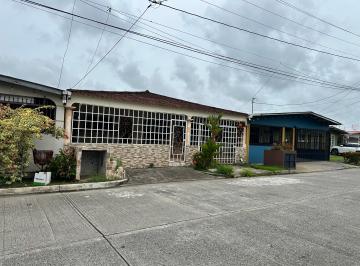 Casa de 3 habitaciones, Arraiján · Se Vende Cómoda Residencia en Parque del Oeste – Hato Montaña