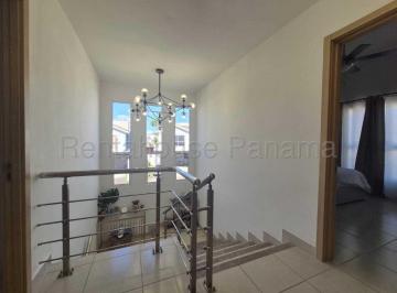 Casa de 3 habitaciones, San Miguelito · Venta de Casa en Brisas del Golf Vallarta 190 m