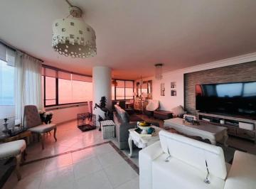 Apartamento de 3 habitaciones, Panamá · Vendo Apartamento con Linea Blanca de 3 Cuartos en San Francisco 212 m