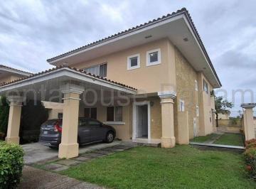 Casa de 4 habitaciones, San Miguelito · Venta Casa Brisas del Golf Ih