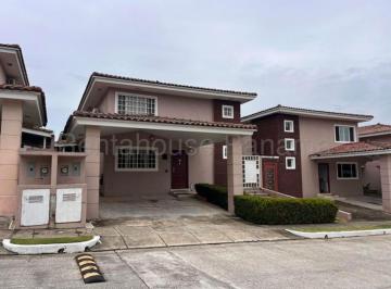 Casa de 4 habitaciones, San Miguelito · Venta Casa Amoblada Brisas del Golf Ih