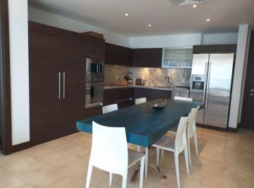Apartamento de 2 habitaciones, Panamá · Vendo Apartamento PH Toc (Antiguo Trump)