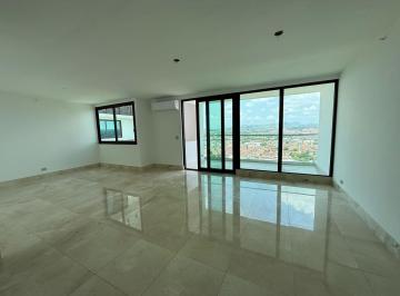 Apartamento · 190m² · 3 Recámaras · 3 Estacionamientos · Alquiler de Apartamento en PH The Colonial, Santa María
