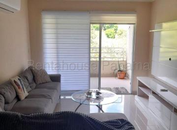 Apartamento de 2 habitaciones, Panamá · Venta de Apartamento en Ancon PH Altamira Gardens