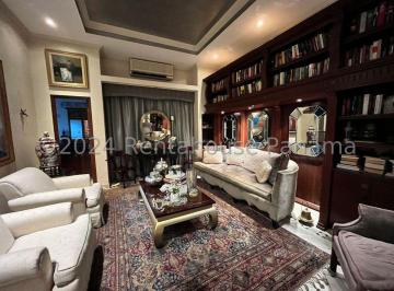 Casa de 5 habitaciones, Panamá · Venta de Casa en Coco del Mar Loma Alegre