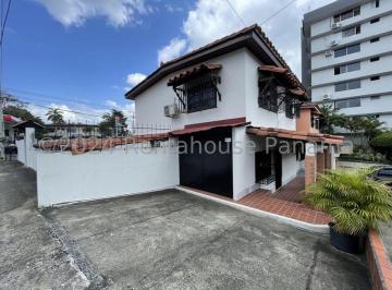 Casa de 4 habitaciones, Panamá · Venta de Casa en San Francisco