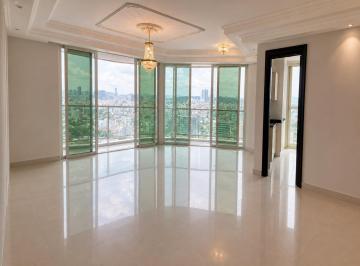 Sala · Apartamento en Venta con Vista Panorámica y Acabados Modernos | PH Highland View