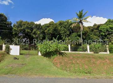 Terreno / Lote , Panamá · Venta de Terreno en Las Lajas