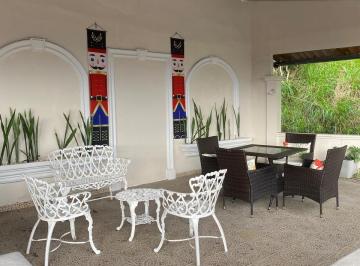 Casa de 6 habitaciones, San Miguelito · Residencia Familiar con Oficina Privada y Anexo Independiente