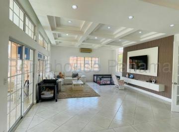 Casa de 3 habitaciones, San Miguelito · Venta de Casa en El Bosque El Doral El Bosque