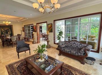 Casa de 4 habitaciones, Panamá · Venta de Casa en Costa del Este