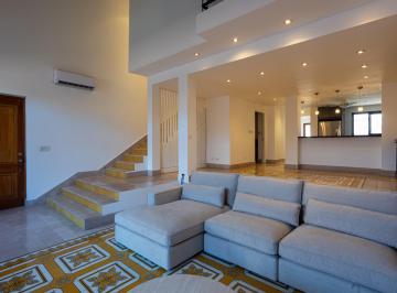 Apartamento de 3 habitaciones, Panamá · For Sale Apt in Casco Viejo