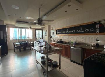 Apartamento de 4 habitaciones, Panamá · Apartamento en Venta Costa del Este