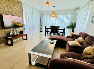 Apartamento de 2 habitaciones, Playas · Alquiler Apartamento Playa Blanca Amoblado