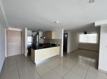 Apartamento de 2 habitaciones, Panamá · Venta PH Torre de Castillas