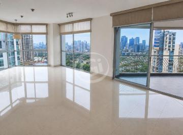 Apartamento de 3 habitaciones, Panamá · Venta Apartamento Keops Tower Remate Bancario 1,770 $/m²