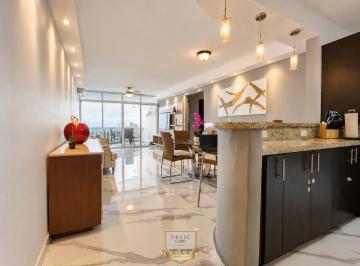 Apartamento · 131m² · 3 Recámaras · 2 Estacionamientos · Apartamento Amueblado en Venta en Hato Pintado. PH Royal Point. Sd