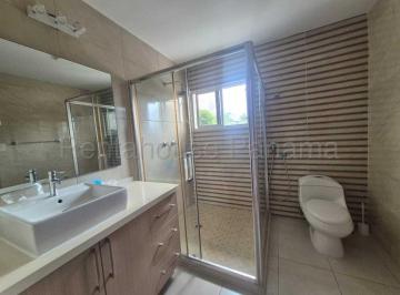 Casa de 3 habitaciones, San Miguelito · Casa en Venta Brisas del Golf