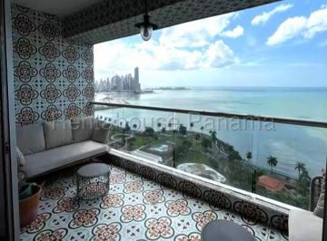 Apartamento de 2 habitaciones, Panamá · Venta de Apartamento en Av Balboa