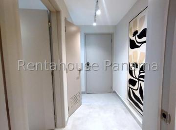 Apartamento de 2 habitaciones, Panamá · Apartamento en Venta en El Cangrejo