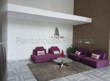 Apartamento de 2 habitaciones, Panamá · Inversión: Venta de Junior Penthouse en PH Luxor 200 con Cocina de Chef y Área Semiprivada