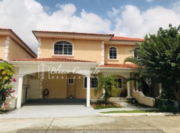 Casa · 264m² · 3 Recámaras · 2 Estacionamientos · Casa Dúplex en Venta o Alquiler en Costa del Este Palmeras del Este