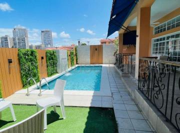 Casa de 3 habitaciones, Panamá · Casa de 391 m² con 3 Recámaras en Venta en Altos del Bosque