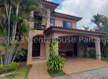 Casa de 3 habitaciones, Panamá · Casa de 243 m² con 3 Recámaras en Venta en Costa Sur Lista Para Ocupar