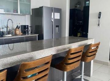 Apartamento de 4 habitaciones, Panamá · Apartamento en Venta - El Cangrejo