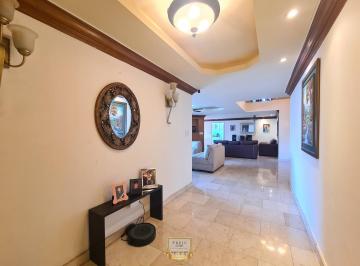 Apartamento · 300m² · 4 Recámaras · 3 Estacionamientos · Apartamento Tipo Penthouse en Venta San Francisco, P. H. Plaza Real. Sd