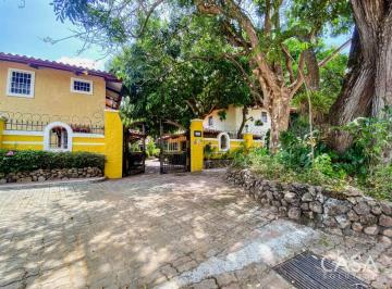 Casa de 12 habitaciones, San Carlos · Villa con 4 Casas Dúplex en Venta en Coronado, Chame