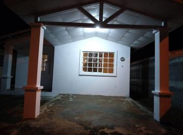 Casa · 94m² · 3 Recámaras · 2 Estacionamientos · Se Vende Grande y Hermosa Casa en Chitré