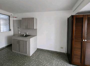 Apartamento · 50m² · 1 Recámara · 1 Estacionamientos · Alquiler Apartamento Parque Lefevre 50 m en PH Heidi