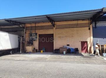 Bodega-Galpón-Depósito , Zona Libre · Galera en Alquiler en Colon