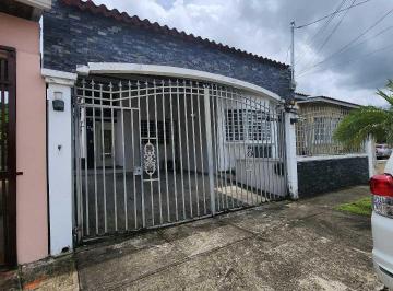 Casa de 3 habitaciones, San Miguelito · Venta de Casa en San Antonio