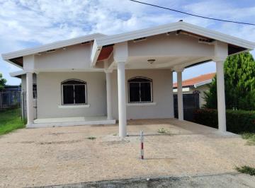 Casa de 3 habitaciones, Chitré · Se Alquila Casa en Chitre